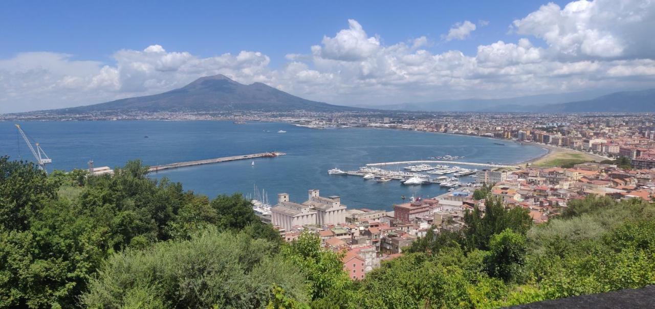 Apartamento Il Capriccio Castellammare di Stabia Exterior foto